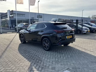 Foto van Lexus UX