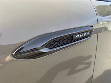 Foto van Mazda CX-60
