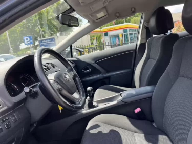 Foto van Toyota Avensis wagon