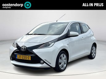 Toyota Aygo 1.0 VVT-i x-play | Airco | Parkeercamera | Rijklaarprijs incl. garantie | occasion 2016
