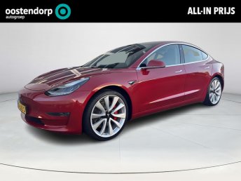 Tesla Model 3 Performance AWD 75 kWh 462 PK | 75 kWh batterij | Afneembare Trekhaak | Verwarmbare stoelen voor- en achter | Navigatiesysteem | Basic Autopilot | Adaptieve Cruise Control | 12 maanden BOVAG garantie occasion 2019
