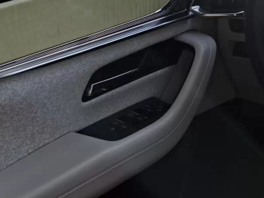 Foto van Mazda CX-60