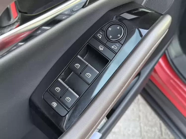 Foto van Mazda CX-30