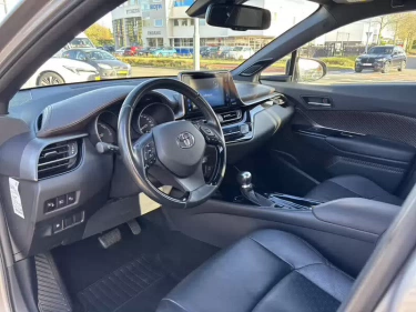 Foto van Toyota C-HR