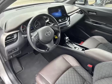 Foto van Toyota C-HR