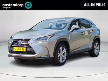 Foto van Lexus NX