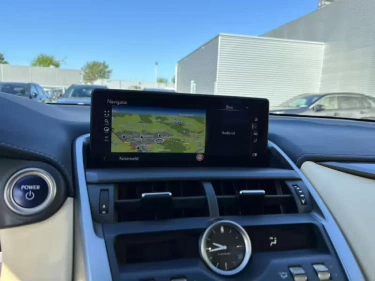 Foto van Lexus NX