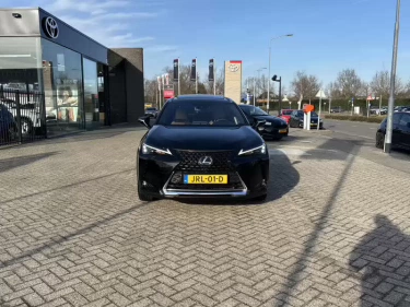 Foto van Lexus UX