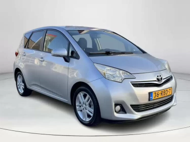 Foto van Toyota Verso-S