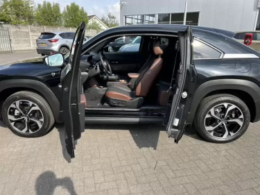 Foto van Mazda MX-30