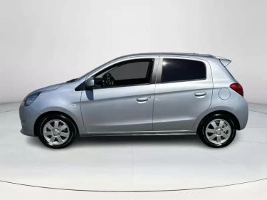 Foto van Mitsubishi Space Star