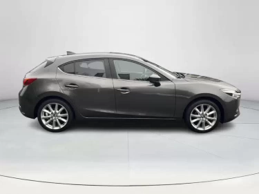 Foto van Mazda 3