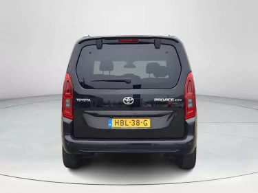 Foto van Toyota PROACE CITY Verso