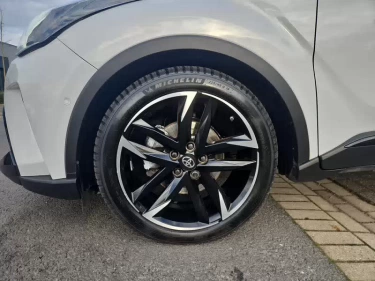 Foto van Toyota C-HR