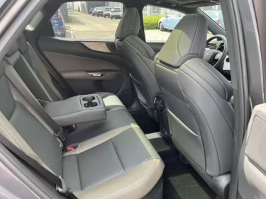 Foto van Lexus NX