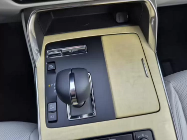 Foto van Mazda CX-80