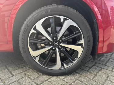Foto van Mazda CX-60