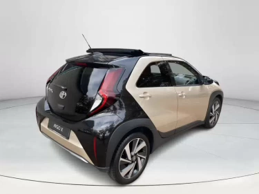Foto van Toyota Aygo X