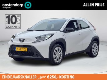 Toyota Aygo X 1.0 VVT-i MT Play | Apple CarPlay | Pakeercamera | Cruise Control | Rijklaarprijs incl. garantie | occasion 2024