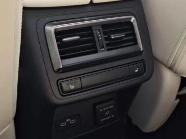 Foto van Mazda CX-60