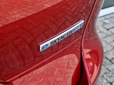Foto van Mazda CX-60