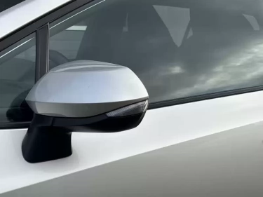 Foto van Suzuki Swace