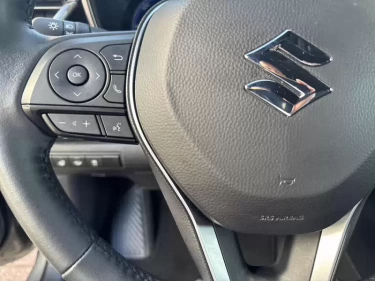 Foto van Suzuki Swace