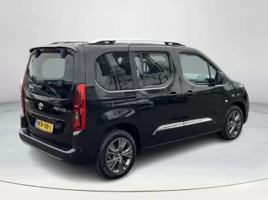 Foto van Toyota PROACE CITY Verso