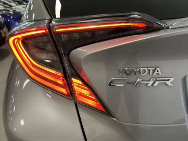 Foto van Toyota C-HR