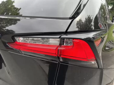 Foto van Lexus NX