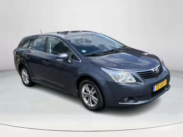 Foto van Toyota Avensis wagon