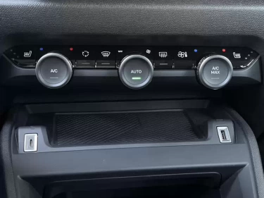 Foto van Citroën Ë-C4