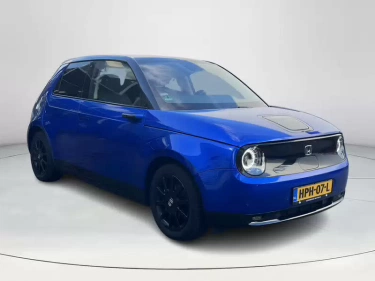 Foto van Honda E