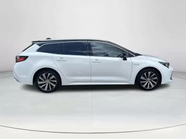 Foto van Toyota Corolla Touring Sports