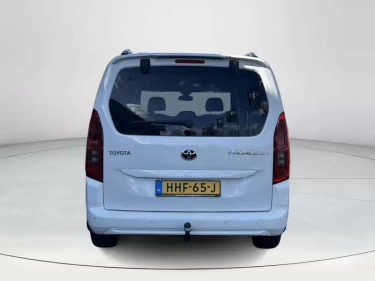 Foto van Toyota PROACE CITY Verso