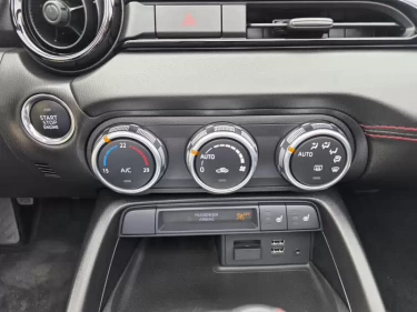 Foto van Mazda MX-5
