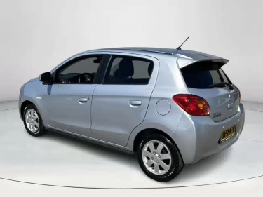 Foto van Mitsubishi Space Star