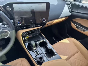 Foto van Lexus NX