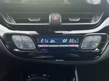 Foto van Toyota C-HR