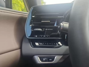 Foto van Lexus RX