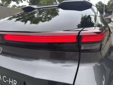 Foto van Toyota C-HR