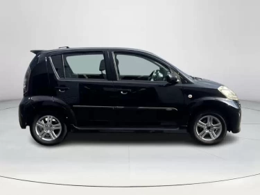 Foto van Daihatsu Sirion