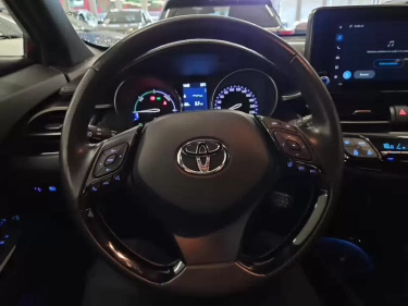 Foto van Toyota C-HR
