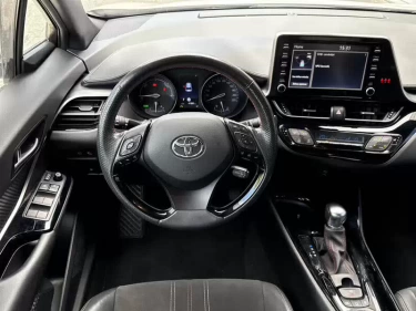 Foto van Toyota C-HR
