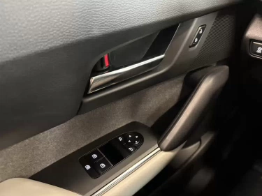 Foto van Mazda MX-30