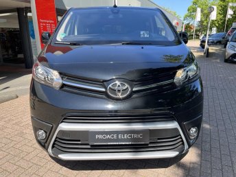 Foto van Toyota PROACE Electric Verso