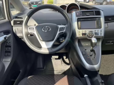 Foto van Toyota Verso