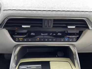 Foto van Mazda CX-60