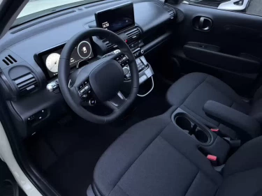 Foto van Hyundai INSTER