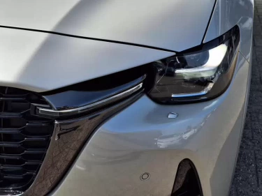 Foto van Mazda CX-60